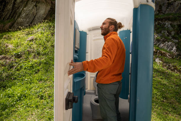 Best Sanitation services for porta potties  in Edwardsville, KS
