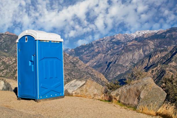 Best Portable restroom trailer rental  in Edwardsville, KS