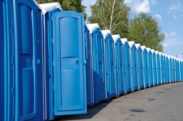 Best Wedding porta potty rental  in Edwardsville, KS